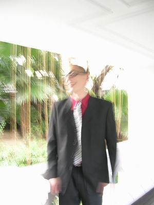 Whoa... Vince in a suit