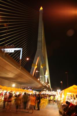 Rama 8 bridge